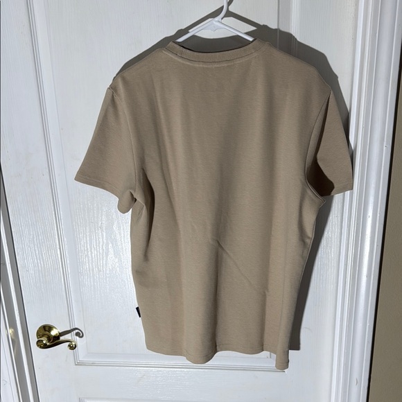 BNWT BEN SHERMAN MEDIUM Men's Tan KNIT Shirt - Picture 4 of 5